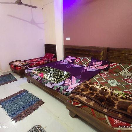 Deviksha Home Stay Ujjain Exterior foto
