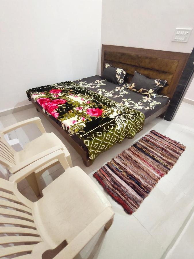 Deviksha Home Stay Ujjain Exterior foto