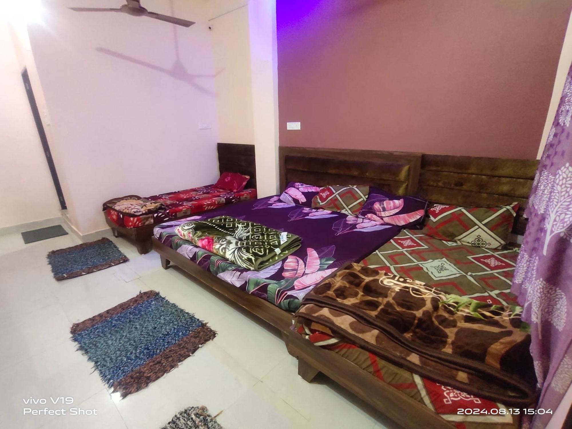 Deviksha Home Stay Ujjain Exterior foto