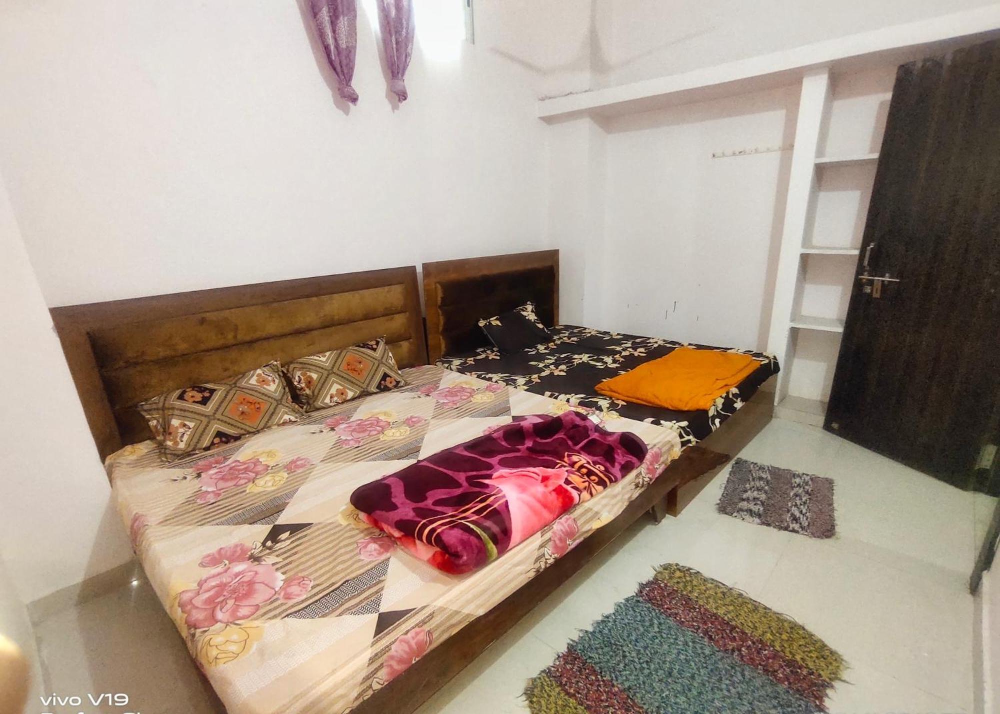 Deviksha Home Stay Ujjain Exterior foto