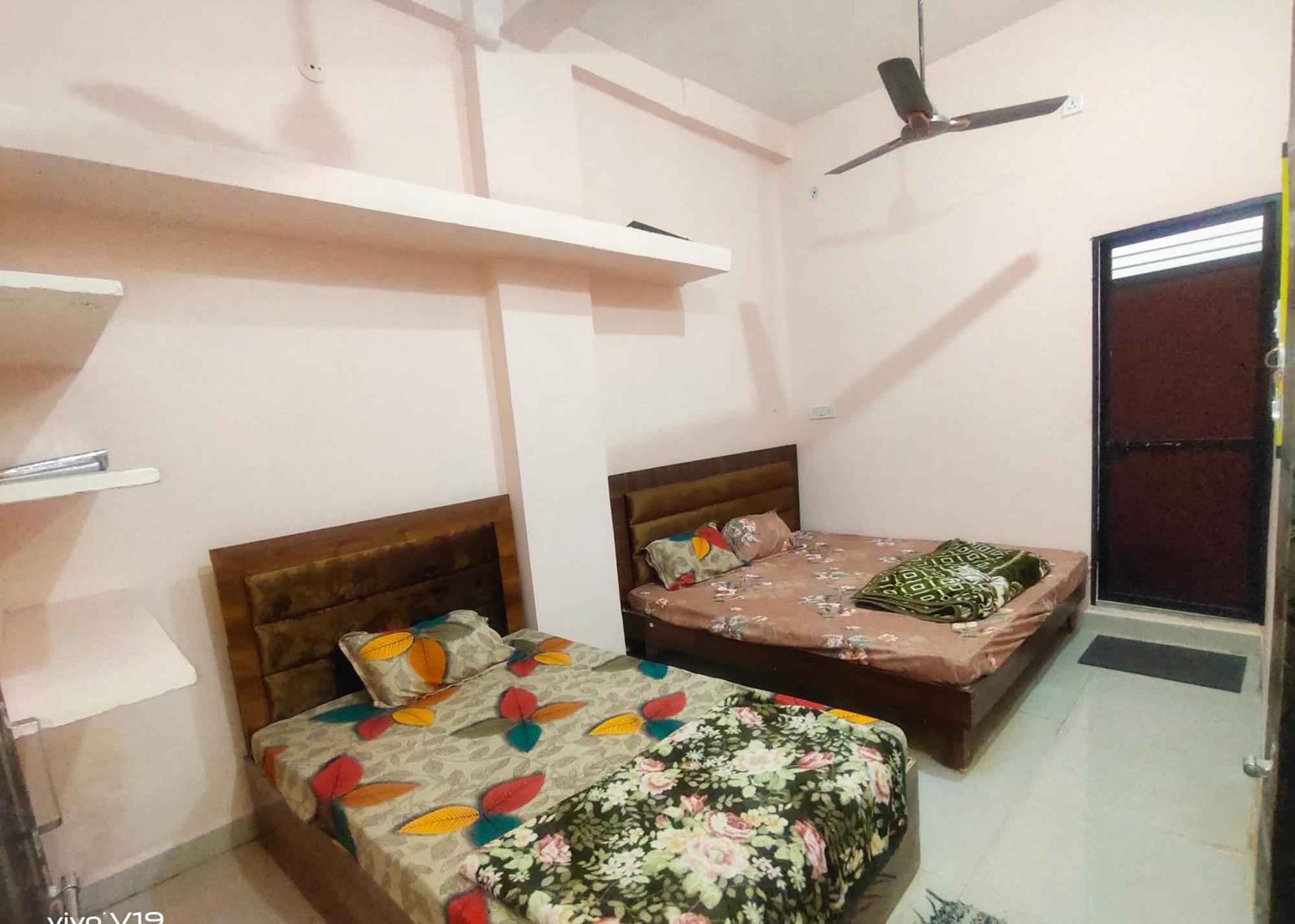 Deviksha Home Stay Ujjain Exterior foto