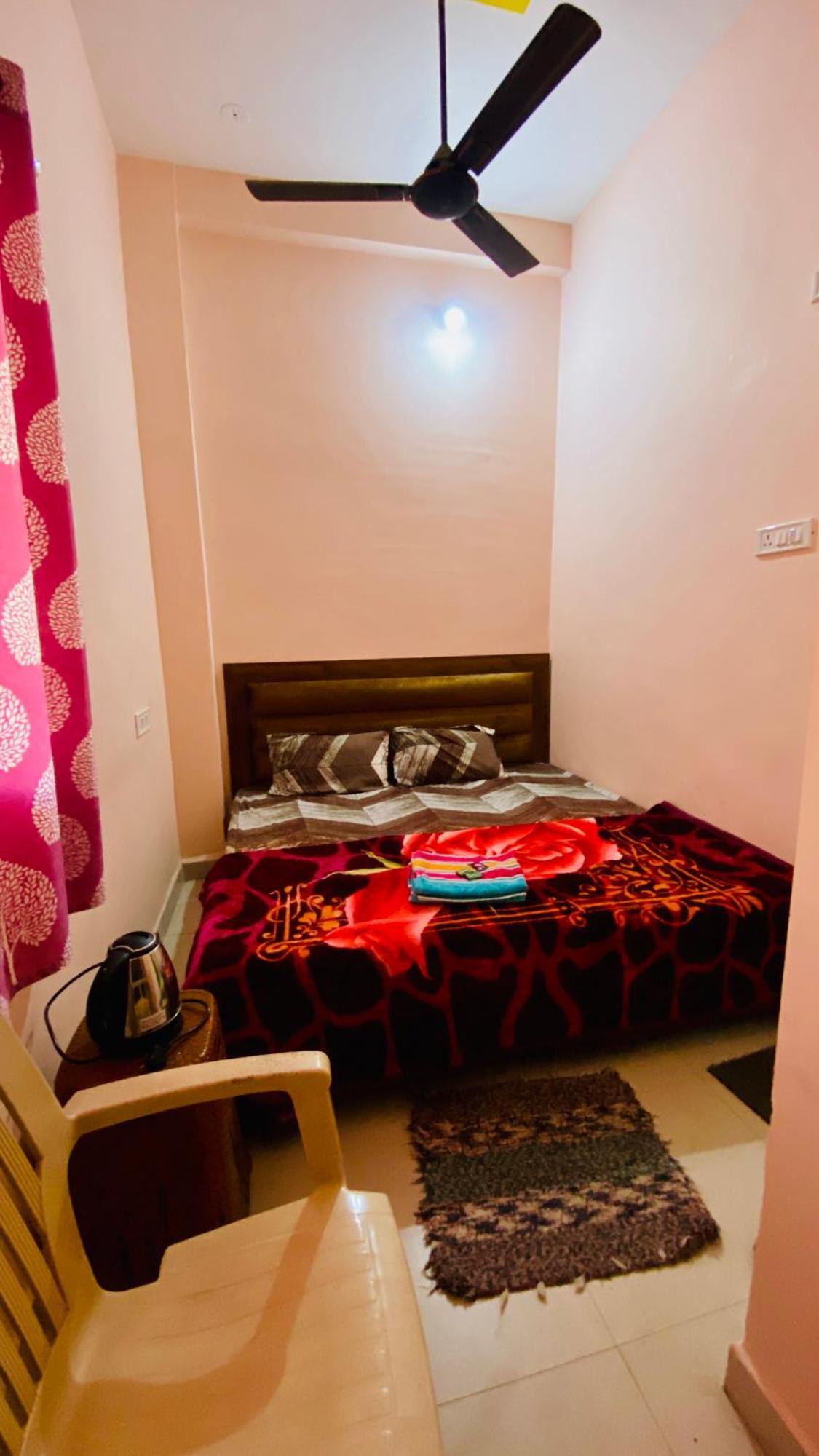 Deviksha Home Stay Ujjain Exterior foto